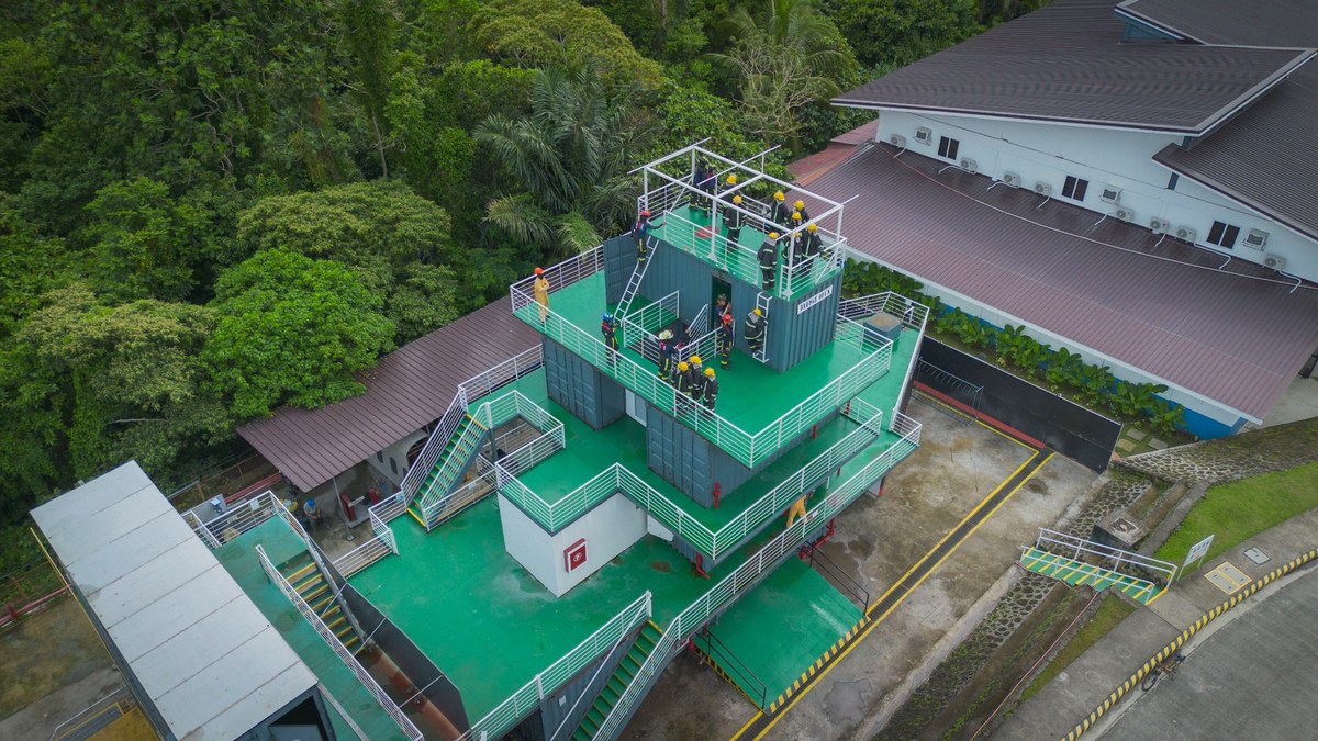 Purpose-built firehouse and emergency response training structure